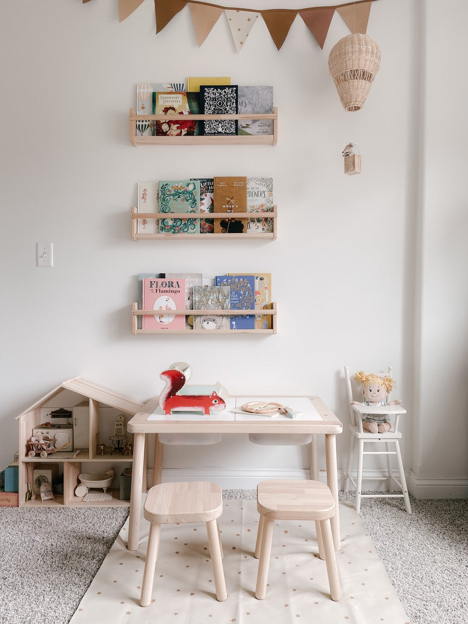 Room scene shared by @home.and.haze. Click or tap to view this post on Instagram.